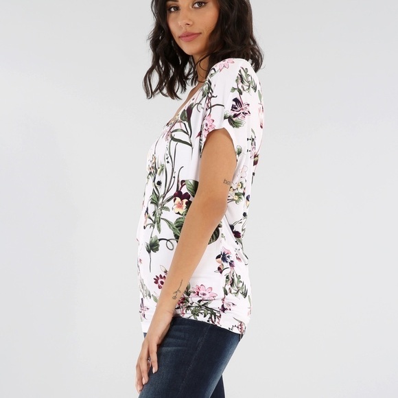 KISMET Raddison Top - Picture 2 of 11